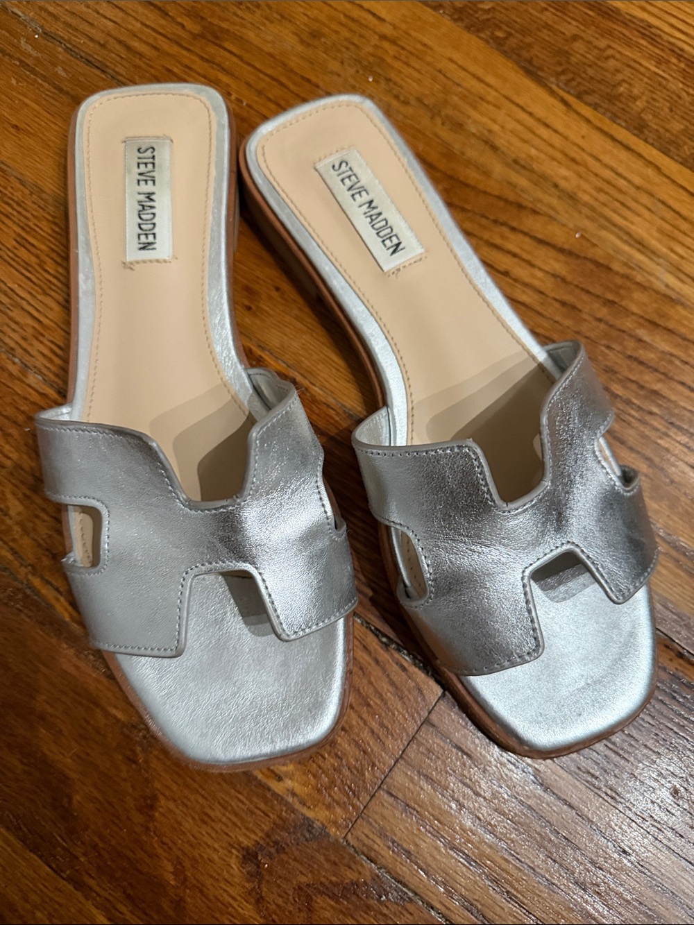 Steve Madden Silver Metallic Open-Toe Slide Mules